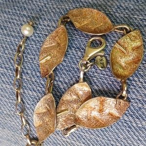 Beit Nir leaf bracelet. 🍃